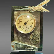 Настольные часы с самолётом и змеевиком — фотография 2