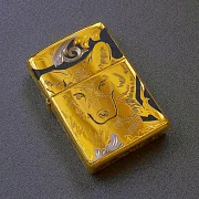 Сувенирная зажигалка Zippo "Вожак" — фотография 2