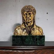 Ручная работа: Бюст «Цой В.Р.» из бронзы — фотография 1